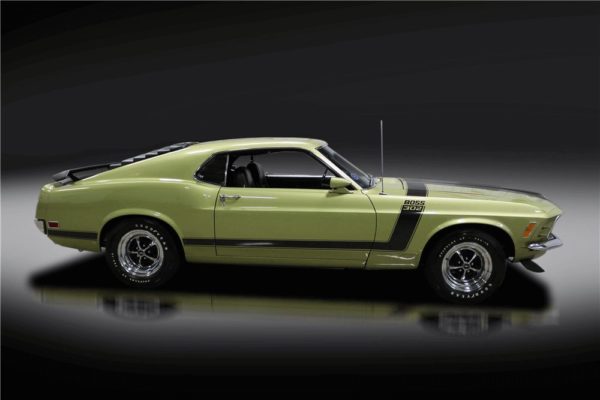 Boss-302-Side 1970 ford mustang boss 302