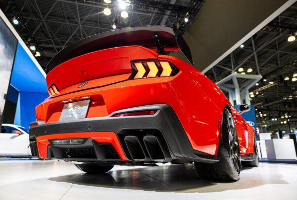 Race Red Dark Horse SC Exhaust